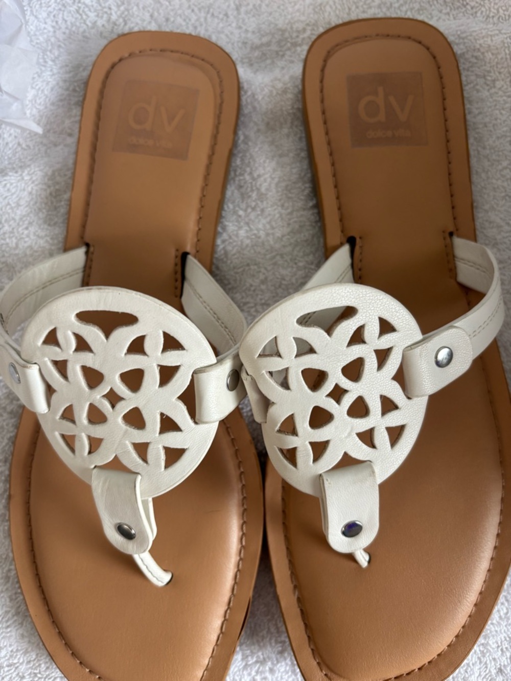 DV by Dolce Vita White Cutout Thong Sandals